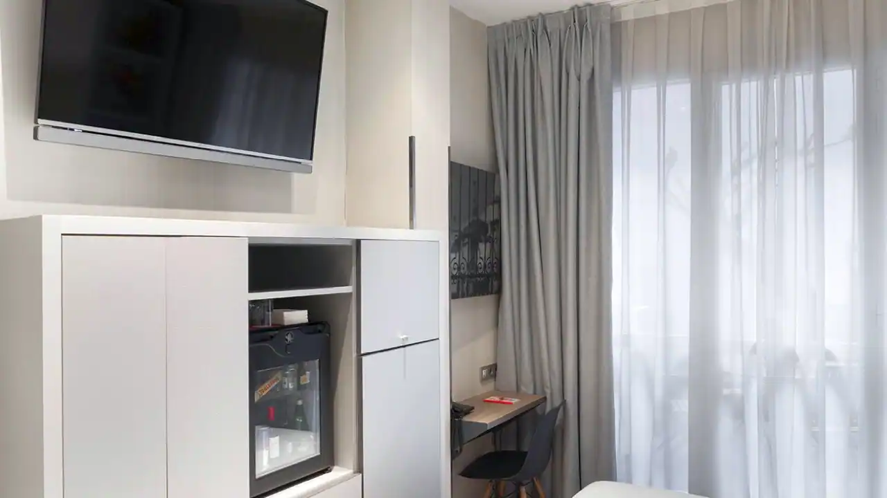 Petit Palace Plaza España